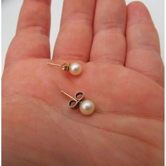 Pearl Earrings Cultured Gold Tone Pierced Stud Post Dainty - Picture 5 of 6